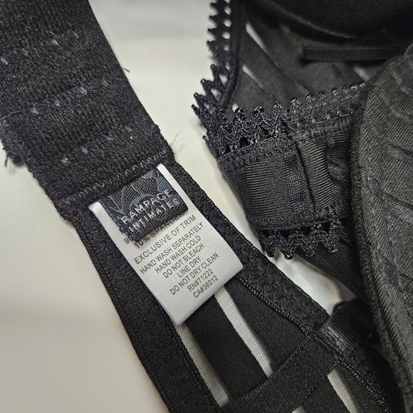 Rampage Intimates 2 Piece Set 34C/M Black Bra Underwear Panty Thong NEW - Picture 7 of 17
